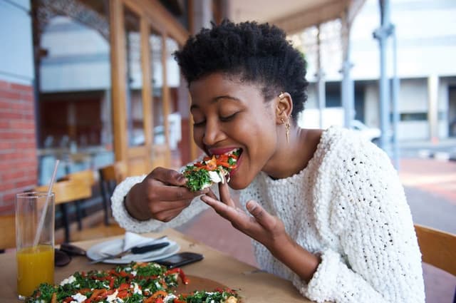 eat great pizza